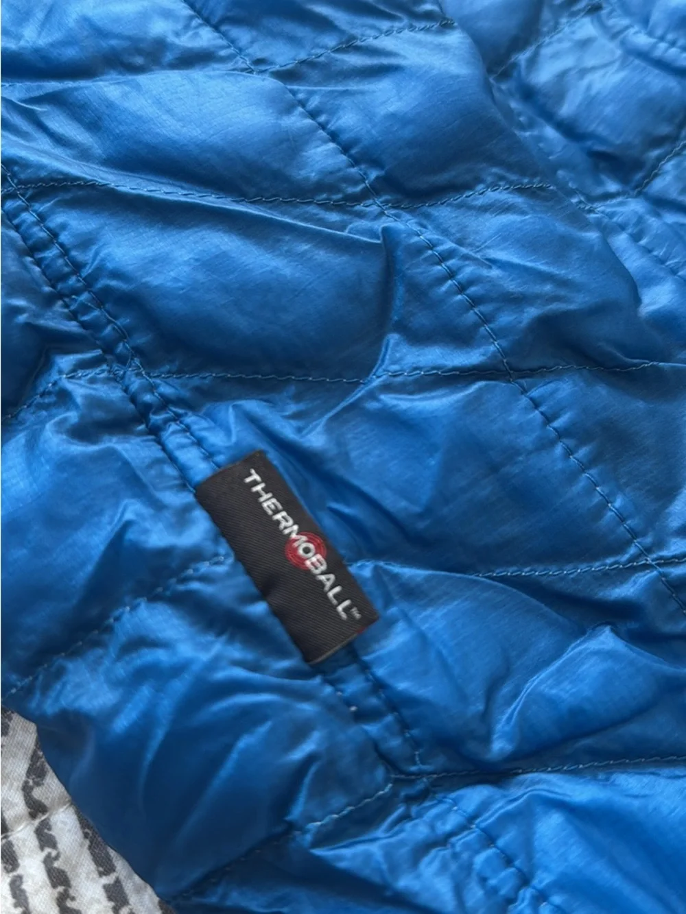 FLAW The North Face Thermoball Jacket Blue Quilted Packable *Burn Holes*